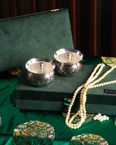 Antique Small Bowls with Lid