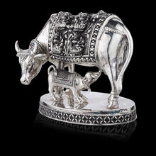 Load image into Gallery viewer, Cow and Calf