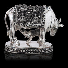 Load image into Gallery viewer, Cow and Calf